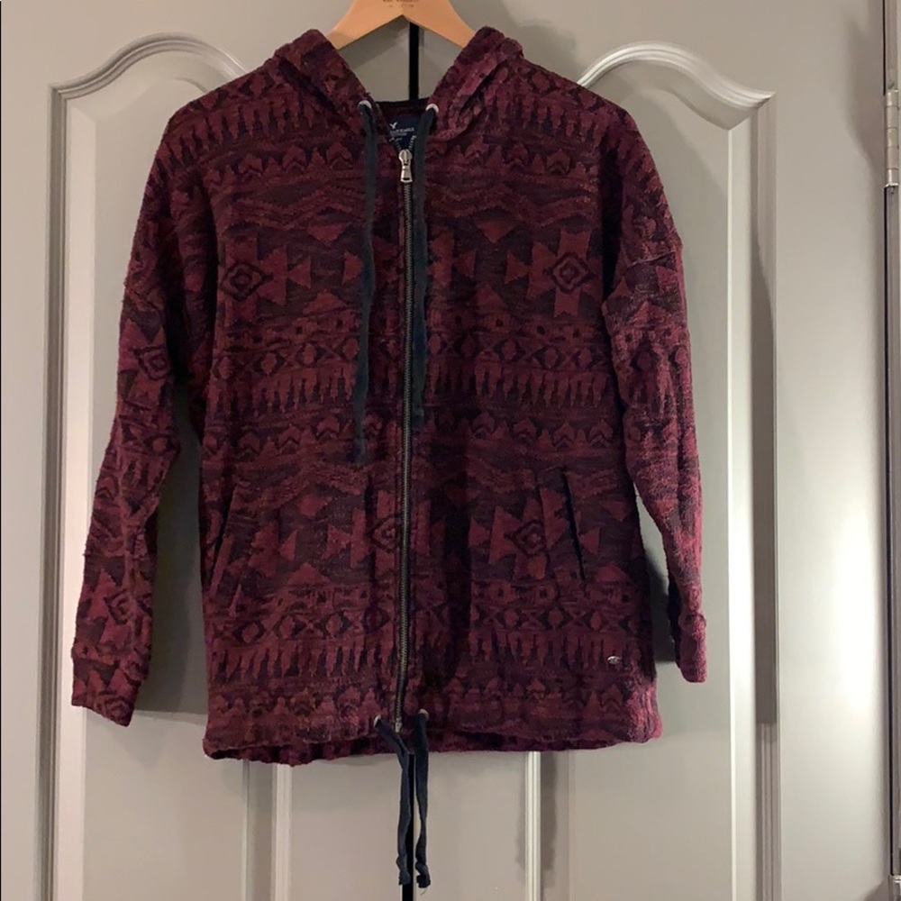 AEO maroon zip hoodie Incan print size M